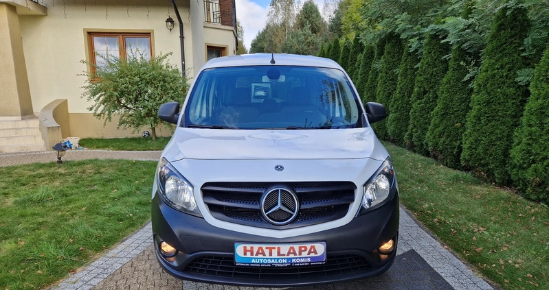 Mercedes-Benz Citan cena 68900 przebieg: 128000, rok produkcji 2019 z Zagórz małe 191